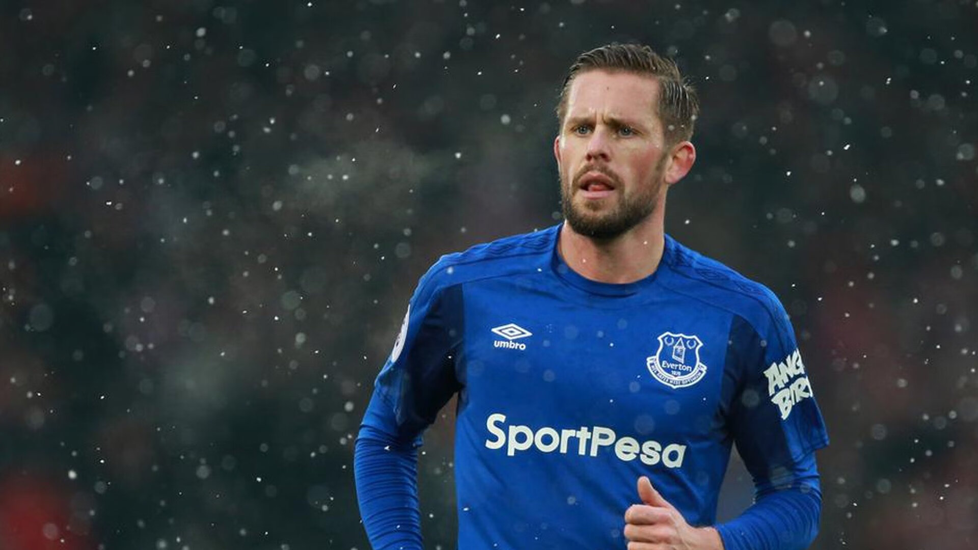 逆境重生！球队如何爆发奇迹逆转？，球队遇难