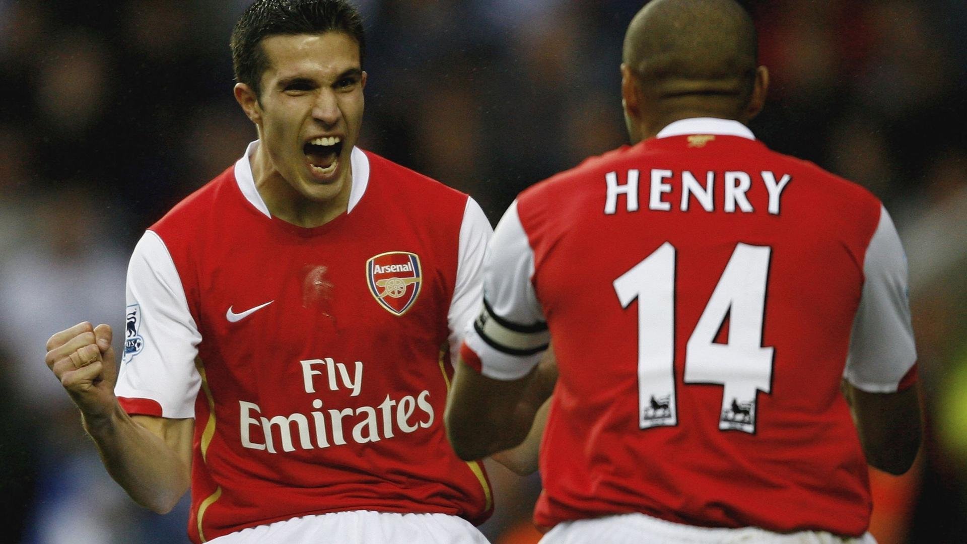 欧洲杯观众礼仪与赛场文明成为媒体关注点，欧洲杯观众席